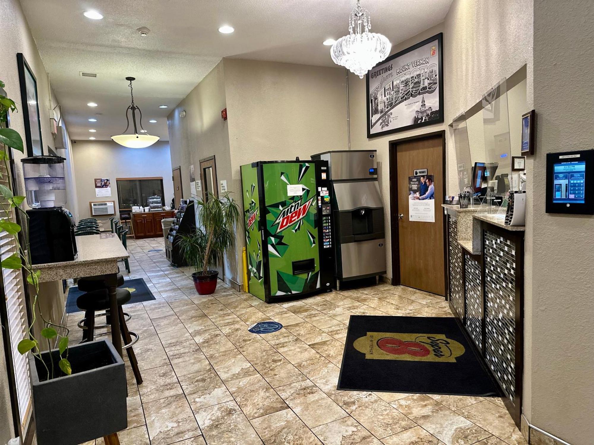 Super 8 By Wyndham Mount Vernon, Il Luaran gambar